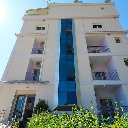 Hotel Keisa Dhërmi Exteriör bild